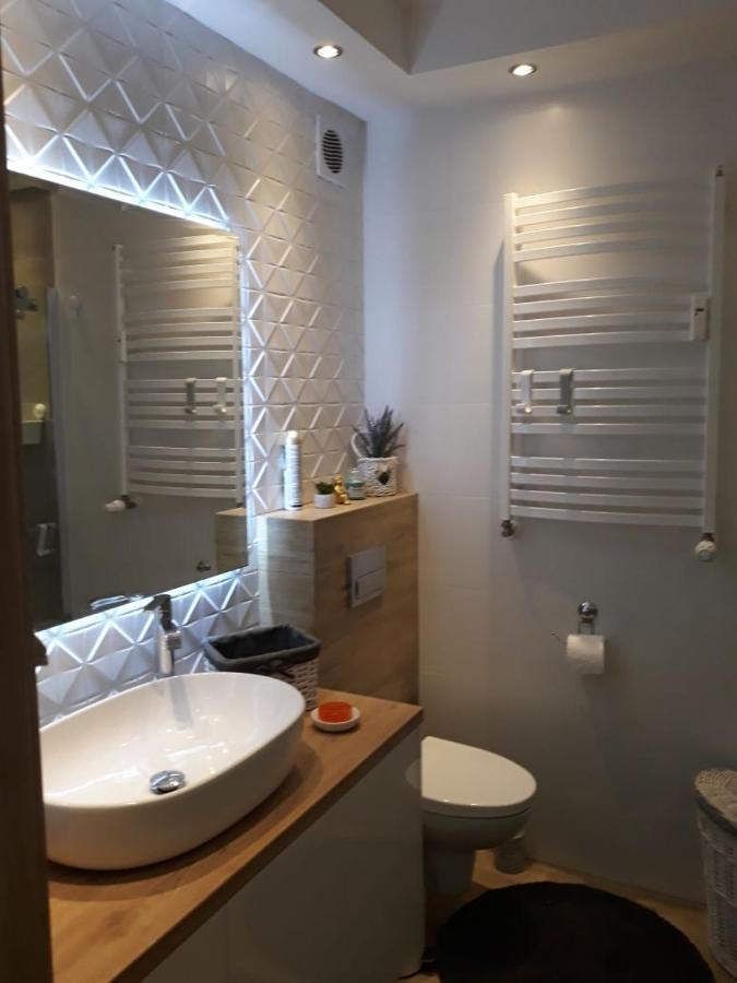 Apartament Blisko Morza Apartment Kolobrzeg Bagian luar foto